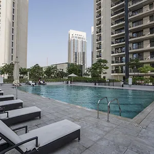 https://creek-horizon-tower-1-higuests.sharjah-hotels.com